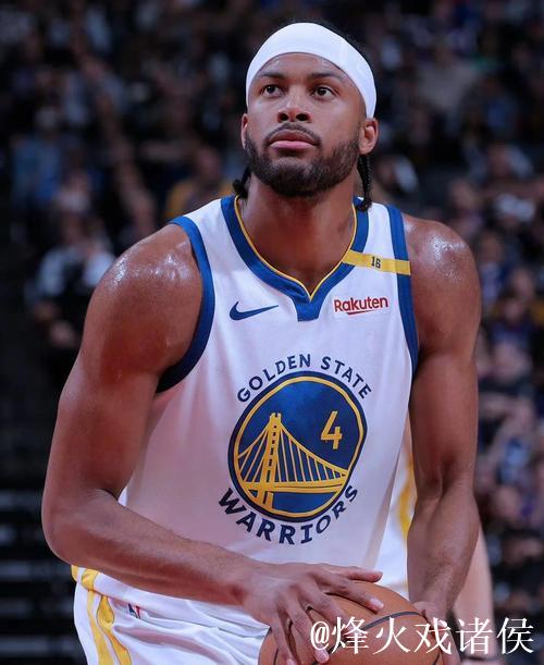 小萨32+21助国王险胜鹈鹕获3连胜 绿军轻松击败活塞