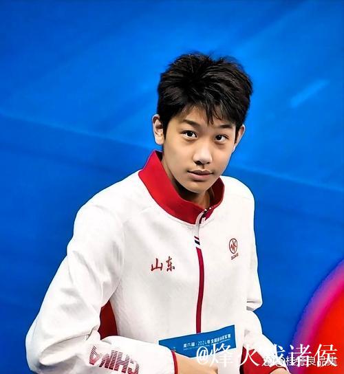 张展硕预赛头名闯入男子400混决赛,汪顺遗憾出局 张展硕预赛头名闯入男子400混决赛,汪顺遗憾出局